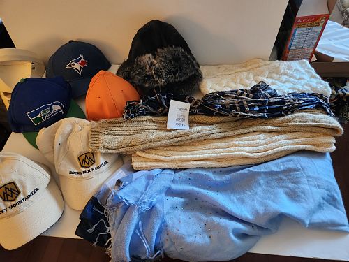 Lot #326 (1 of 10)