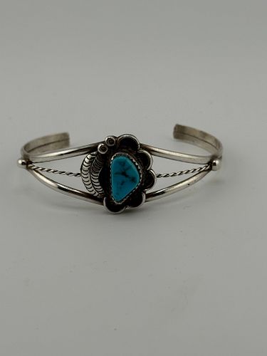 Lot #9 (1 of 4)
