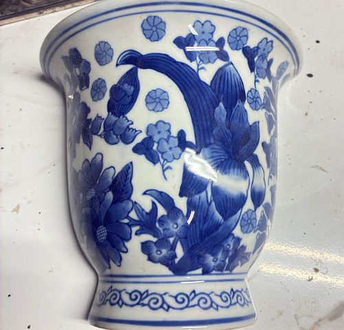 Lot #147 (1 of 5)