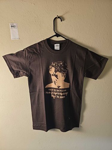 Lot #982 (1 of 4)