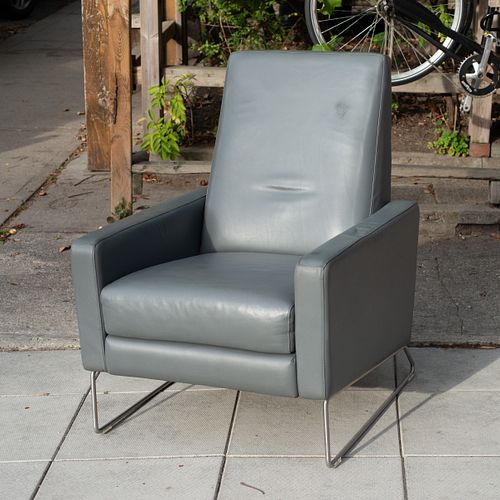 Lot #207 (1 of 16)