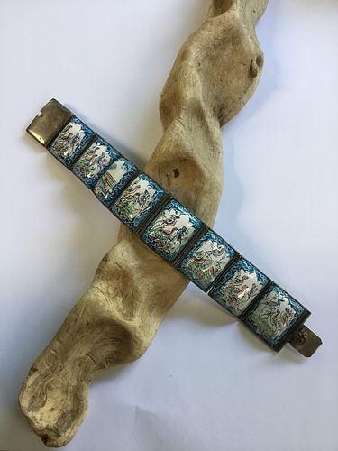 Lot #70 (1 of 4)
