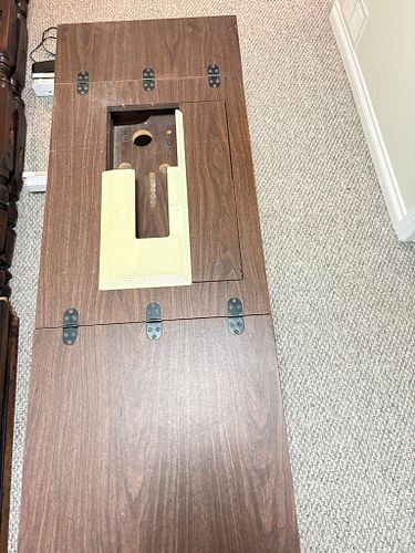 Lot #21 (1 of 8)