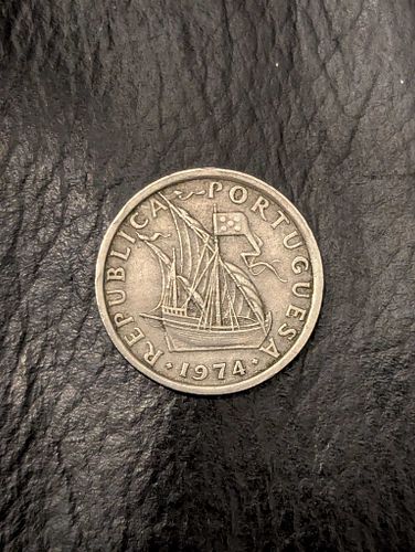 Lot #132 (1 of 4)