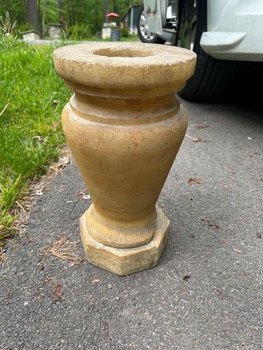 Lot #28 (1 of 8)