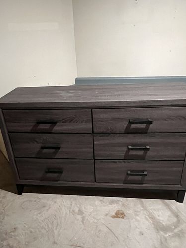 Lot #299 (1 of 3)