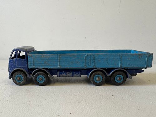 Lot #59 (1 of 9)