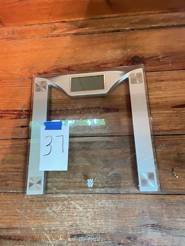 Lot #37 (1 of 4)