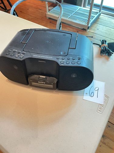 Lot #69 (1 of 6)