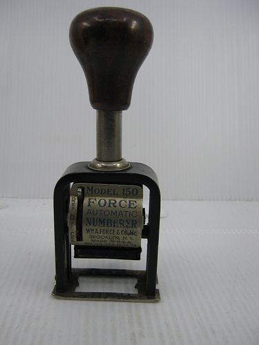 Lot #60 (1 of 12)