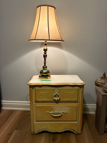 Lot #23 (1 of 7)