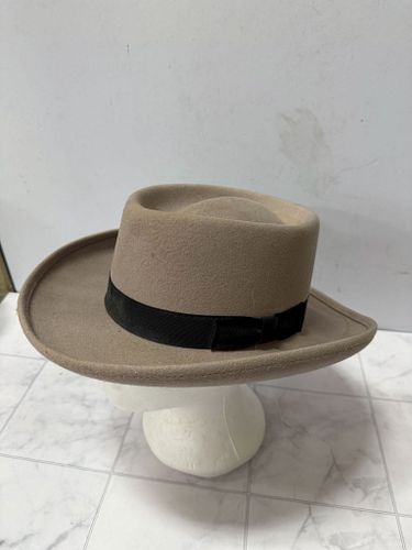 Lot #422 (1 of 6)