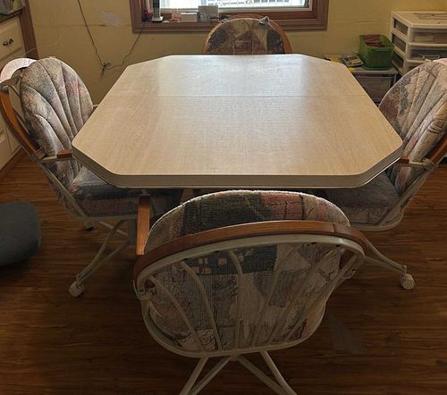 Lot #98 (1 of 9)