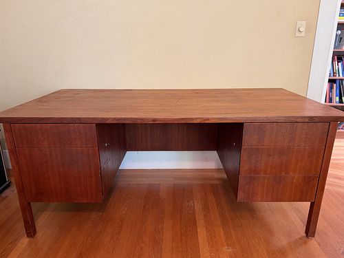 Lot #319 (1 of 1)