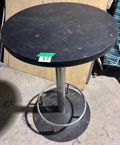 Lot #17 (1 of 1)