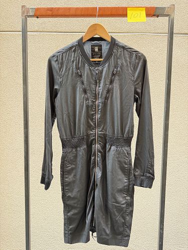 Lot #101 (1 of 5)