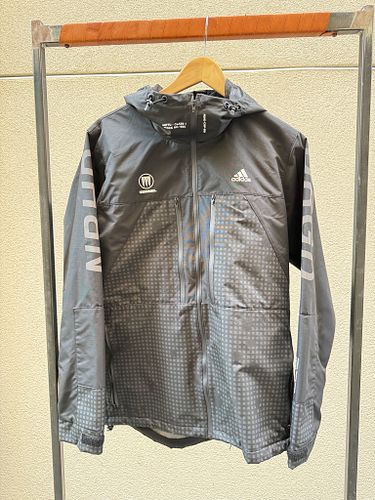 Lot #103 (1 of 12)