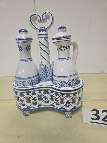 Lot #32 (1 of 9)