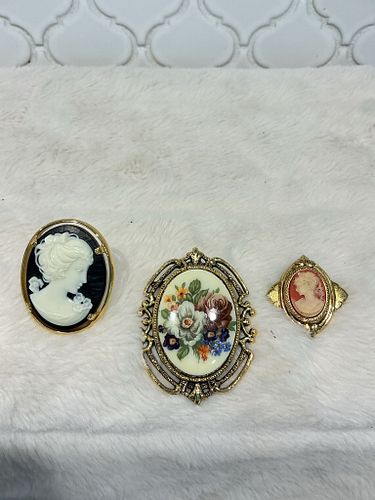 Lot #97 (1 of 7)