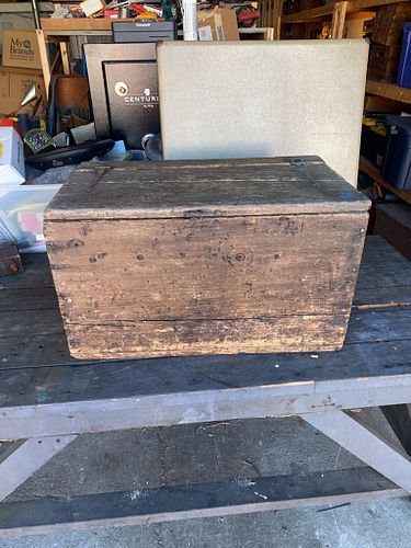 Lot #81 (1 of 8)