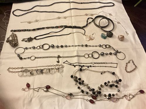 Lot #47 (1 of 7)