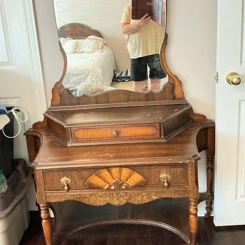 Lot #82 (1 of 4)