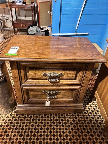 Lot #204 (1 of 9)