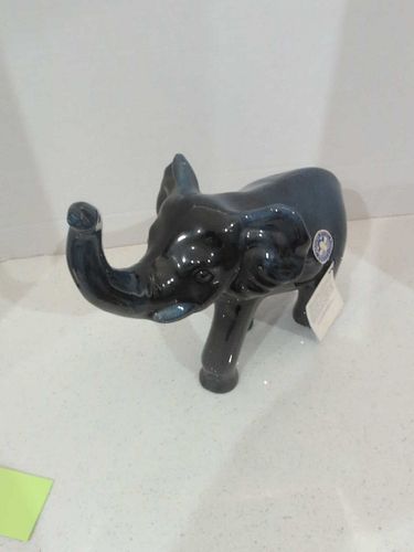 Lot #21 (1 of 8)