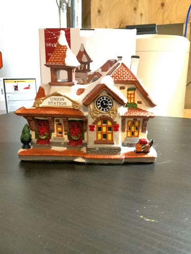 Lot #47 (1 of 4)