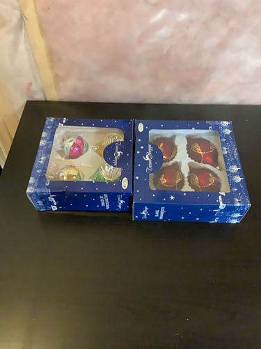 Lot #122 (1 of 4)
