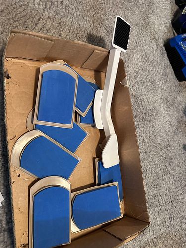 Lot #102 (1 of 1)