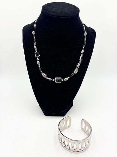 Lot #33 (1 of 5)