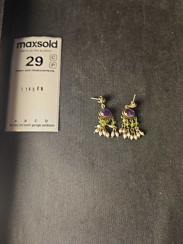 Lot #29 (1 of 3)