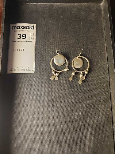 Lot #39 (1 of 4)