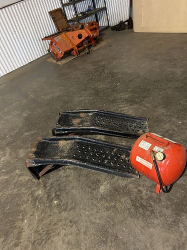 Lot #38 (1 of 6)