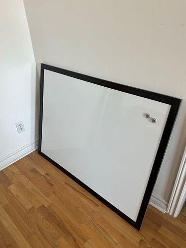 Lot #28 (1 of 7)