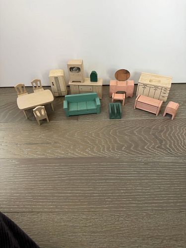 Lot #81 (1 of 11)