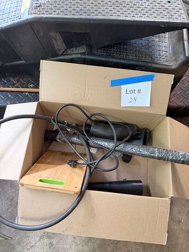 Lot #24 (1 of 4)