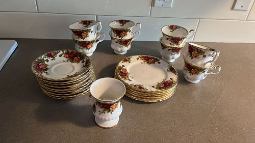 Lot #95 (1 of 9)