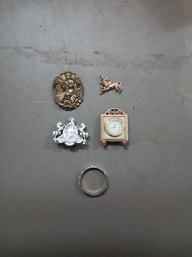 Lot #39 (1 of 4)