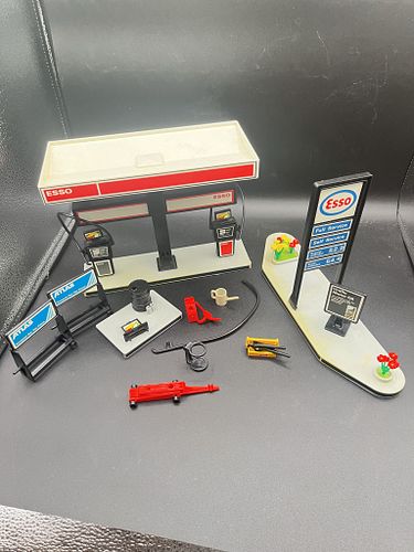 Lot #38 (1 of 9)