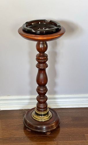 Lot #4 (1 of 8)