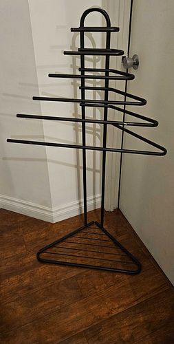 Lot #113 (1 of 3)