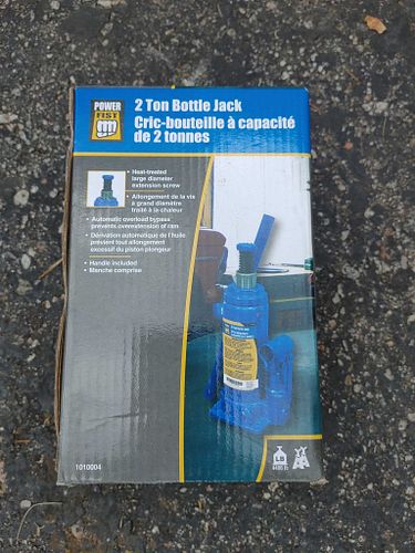 Lot #170 (1 of 4)