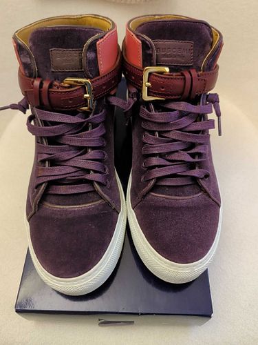 Lot #55 (1 of 10)
