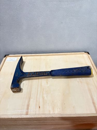 Lot #23 (1 of 8)