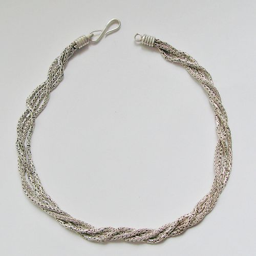 Lot #51 (1 of 8)
