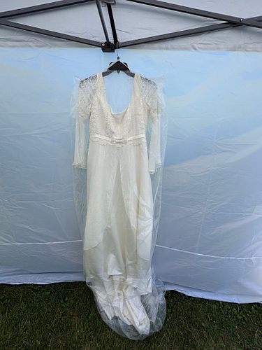 Lot #23 (1 of 8)