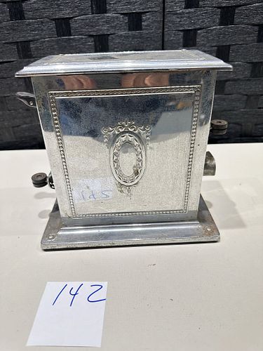 Lot #142 (1 of 14)