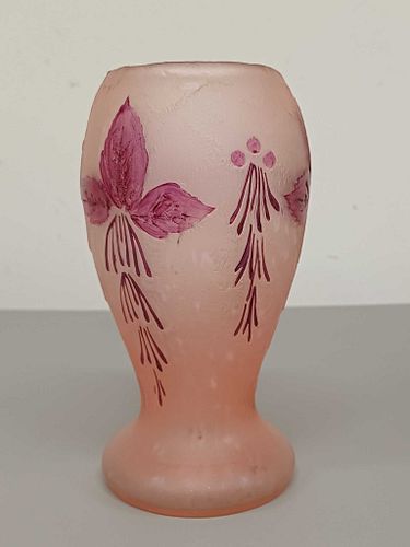 Lot #27 (1 of 8)